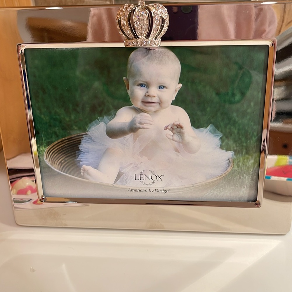 Lenox Baby Frame with Rhinestone Crown - Picture 3 of 4